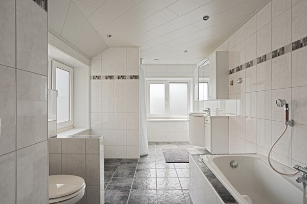 Medium property photo - Oud Emmeloorderweg 24, 8319 AE Schokland